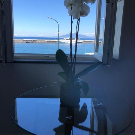 Ferienwohnung La Baia Di Napoli Capri Exterior foto