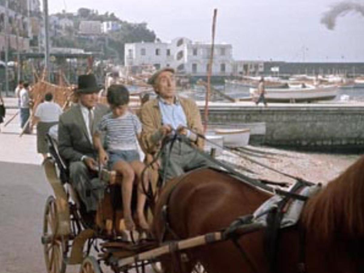 Ferienwohnung La Baia Di Napoli Capri Exterior foto