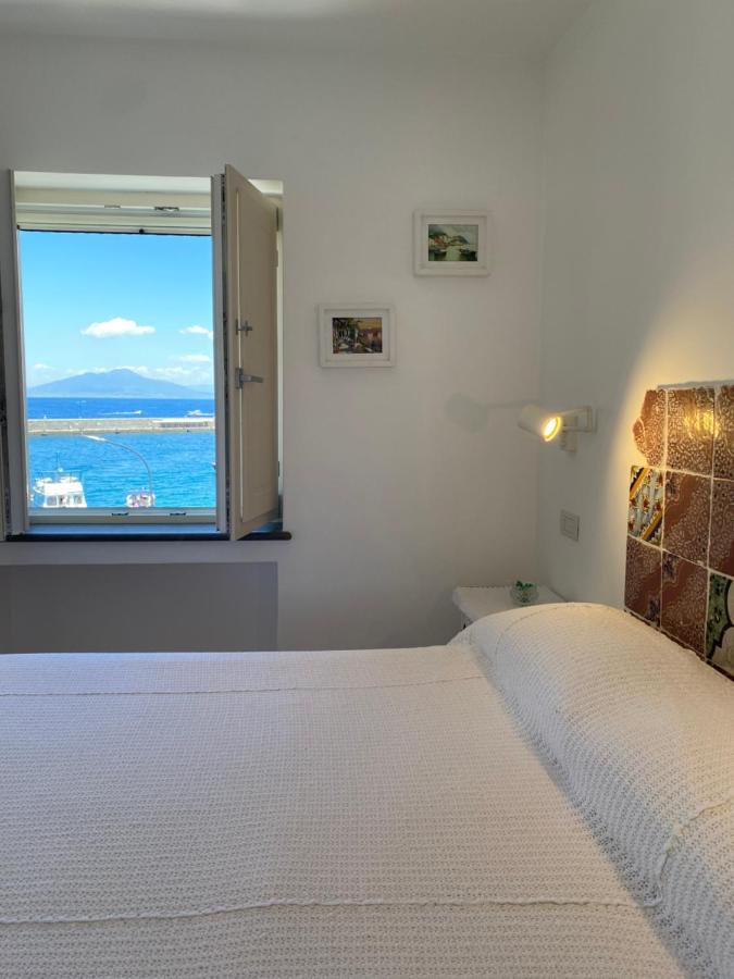 Ferienwohnung La Baia Di Napoli Capri Exterior foto
