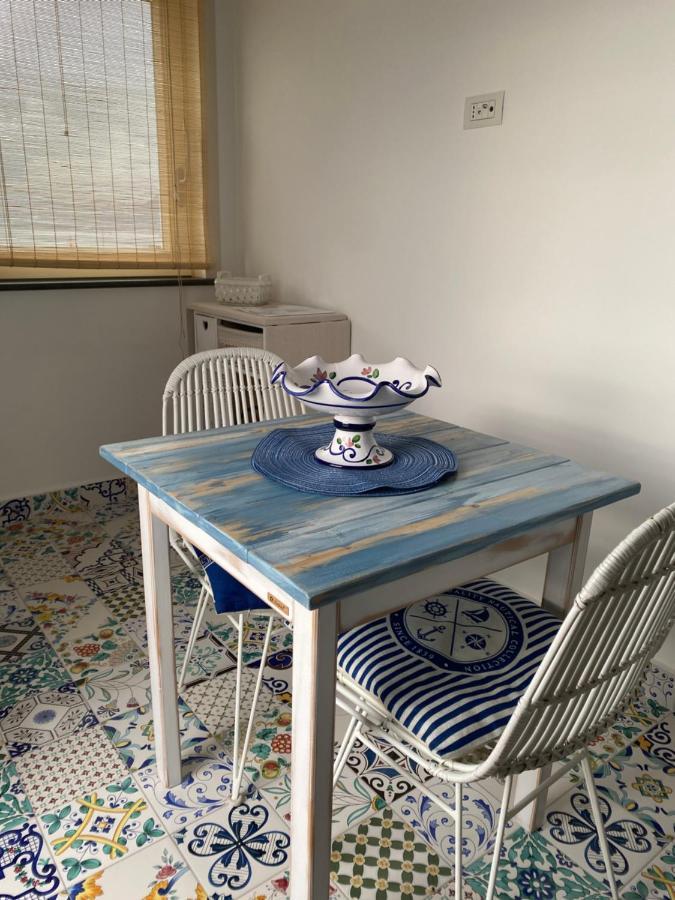 Ferienwohnung La Baia Di Napoli Capri Exterior foto