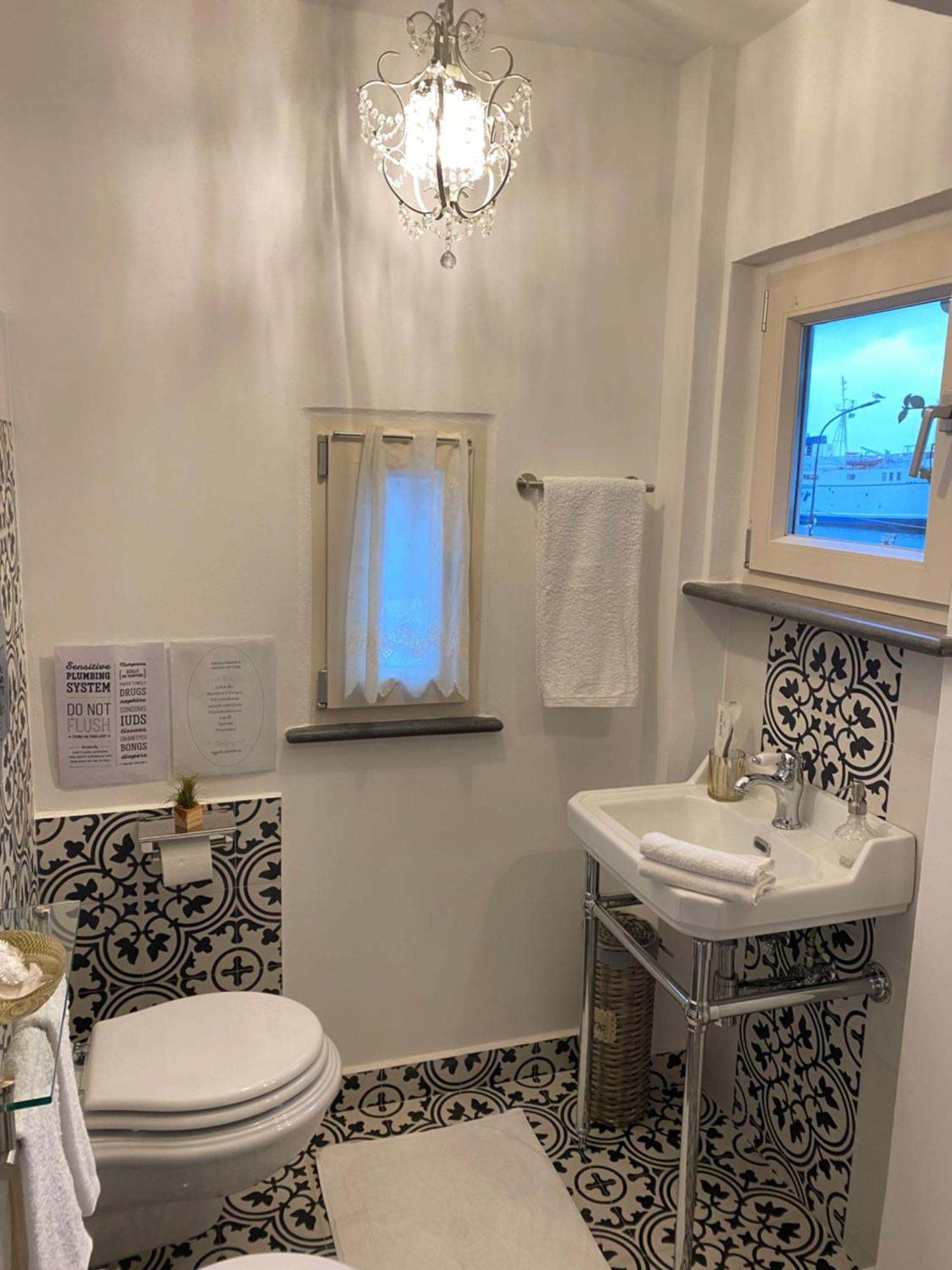 Ferienwohnung La Baia Di Napoli Capri Exterior foto